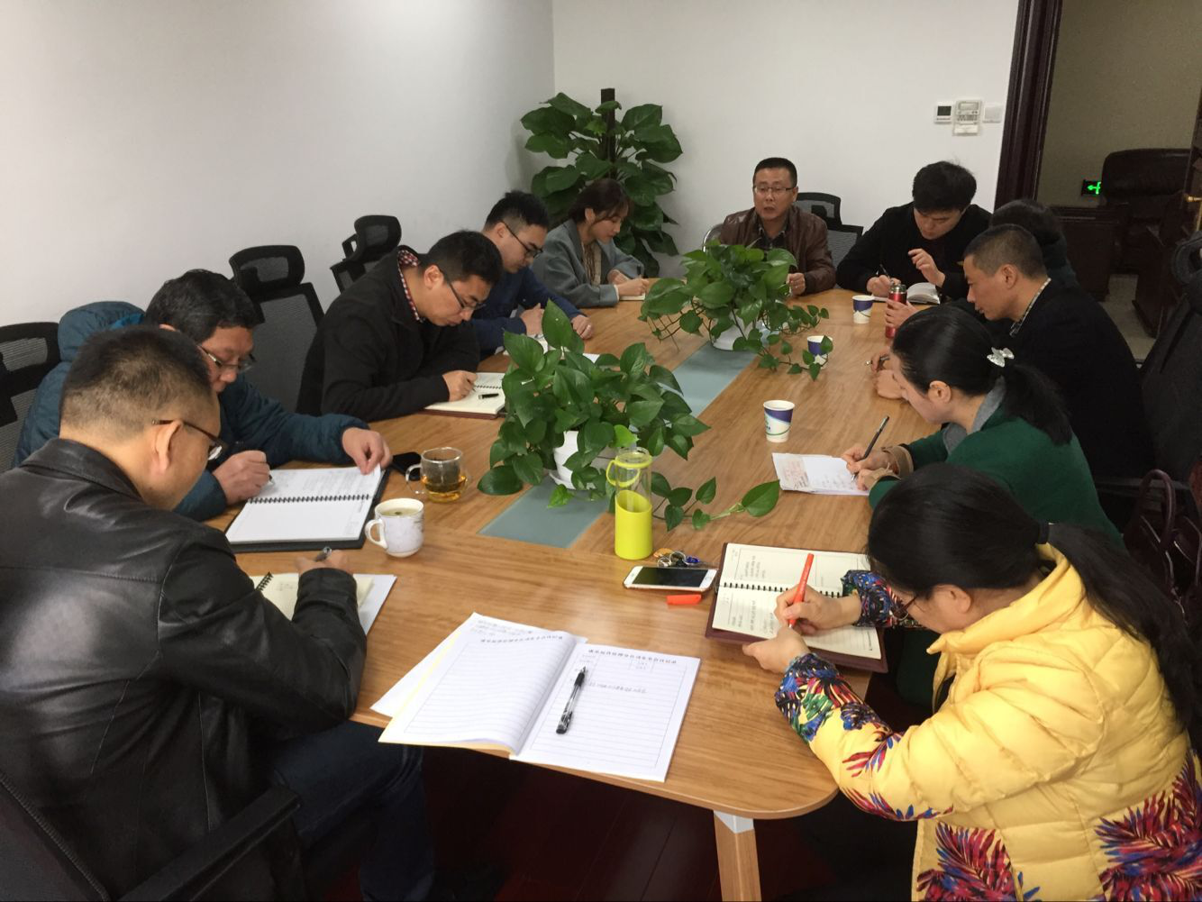 3.7+成乐运营+田明静+成乐运营分公司召开专项养护工作会.png