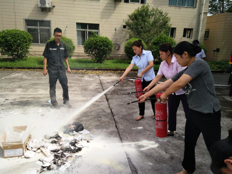 8.23+成乐运营+田明静+组织消防演练  提升应急能力.png