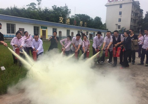 9.20+成乐运营+田明静+成乐运营分公司开展“双节”前消防知识讲座及演练+图片2.jpg 9.20+成乐运营+田明静+成乐运营分公司开展“双节”前消防知识讲座及演练+图片2.jpg