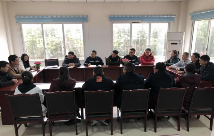 3.6+成乐运营+田明静+成乐运营分公司眉山站召开青年交流座谈会.png