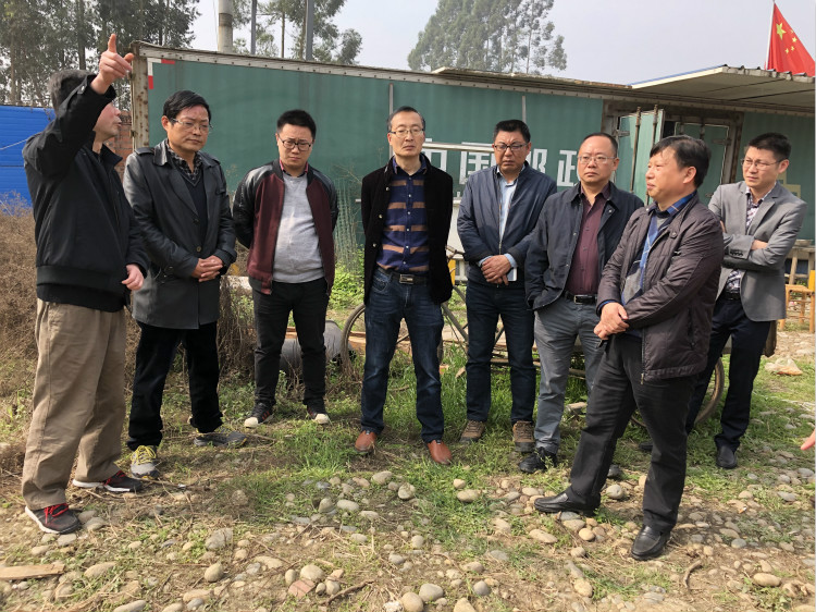 眉山市政府督查成乐扩容彭山段征地拆迁推进情况_meitu_1.jpg 眉山市政府督查成乐扩容彭山段征地拆迁推进情况_meitu_1.jpg