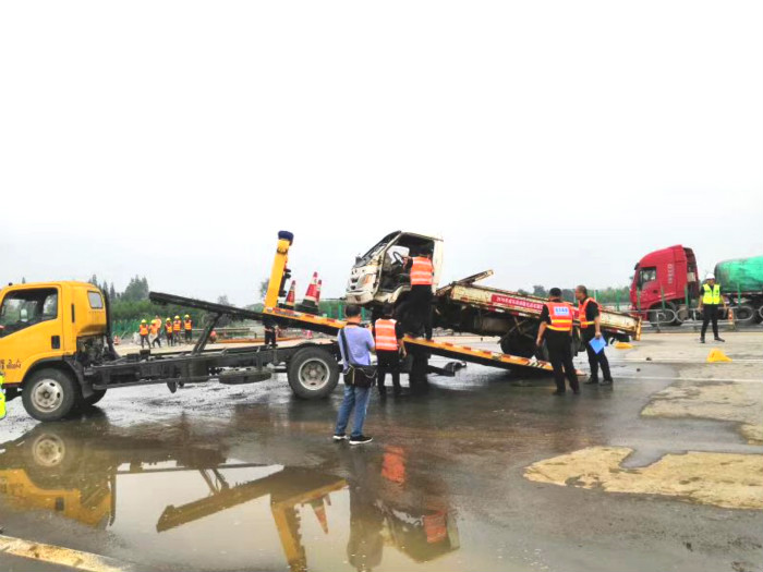 7.11+联勤联动 协同作战 全力参与成乐扩容试验段危化品交通事故应急演练活动-.jpg 7.11+联勤联动 协同作战 全力参与成乐扩容试验段危化品交通事故应急演练活动-.jpg