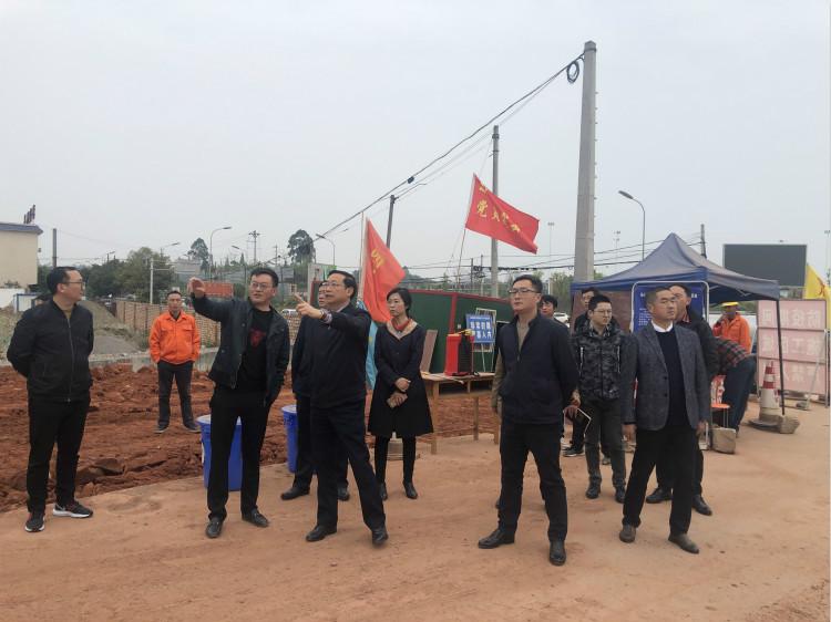 4.7+乐山市副市长罗新礼调研成乐扩容建设项目_meitu_1.jpg