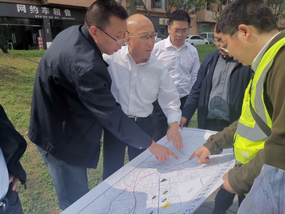 2021.4.21-刘-交投集团党委委员、董事李永林督导成乐扩容项目1.jpg